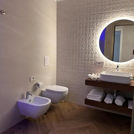 Venus 3* Bari